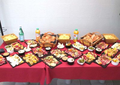 Services Obseques - salle de convivialité - buffet