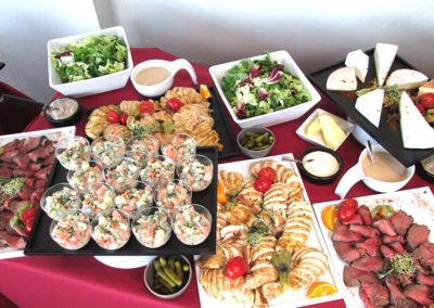 Services Obseques - salle de convivialité - buffet